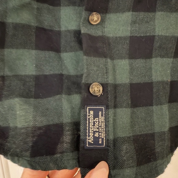 Abercrombie & Fitch Black and Green Plaid Shirt - Women’s - Picture 4 of 4